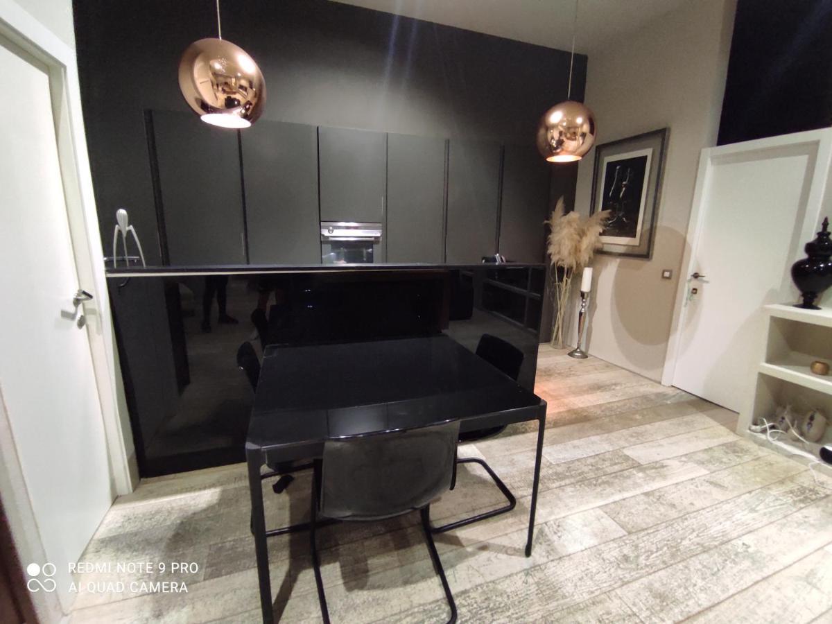 Habitacion Y Bano En Planta Independiente En Centro De Sevilla Eksteriør billede