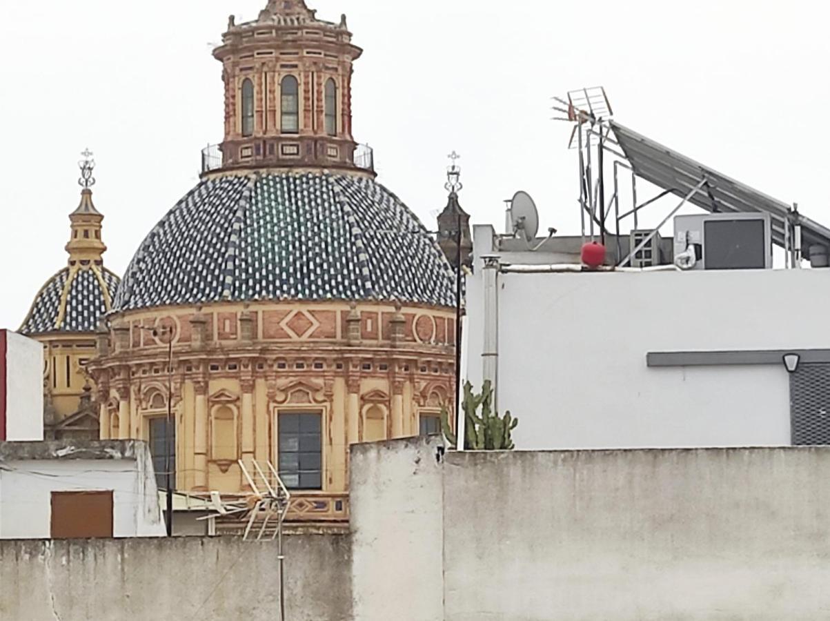 Habitacion Y Bano En Planta Independiente En Centro De Sevilla Eksteriør billede