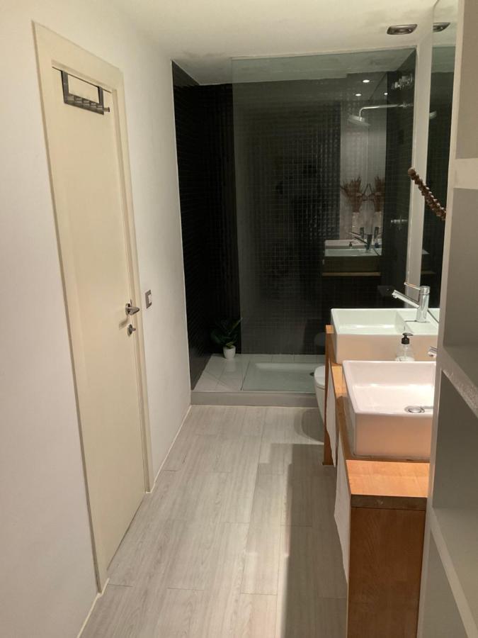 Habitacion Y Bano En Planta Independiente En Centro De Sevilla Eksteriør billede